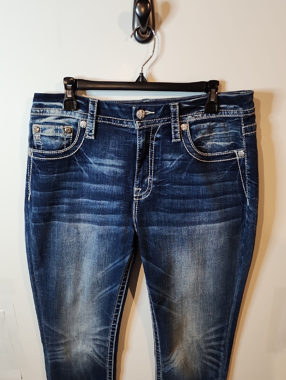 Miss Me Curvy Ankle Skinny Jeans NWOT Size 31 X 27 - Picture 2 of 10